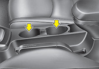 Hyundai Elantra: Cup holder. Front