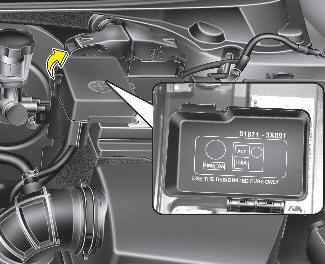 Hyundai Elantra: Fuse/relay panel description. ✽ NOTICE